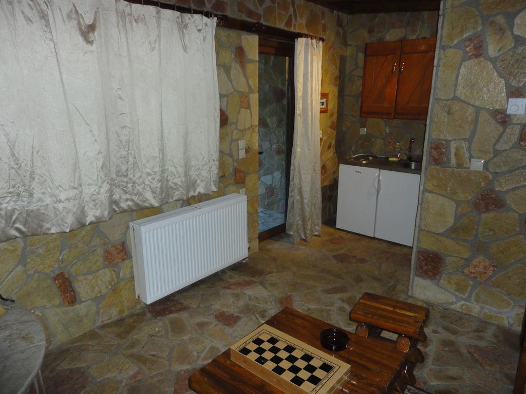 Faraggi Guesthouse Kalavryta Camera foto